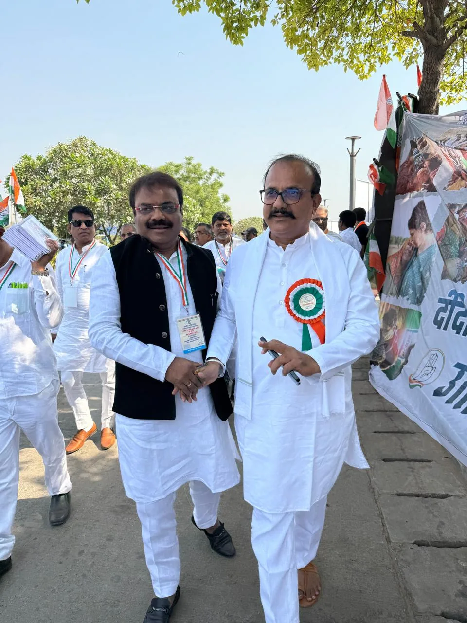 Dr. Shivanand Hulyalkar at an All India Congress Committee session